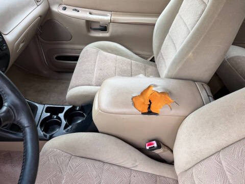 1999 Ford Explorer Sport