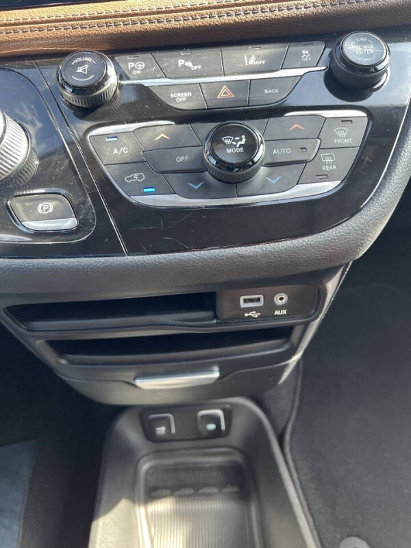 2017 Chrysler Pacifica Limited