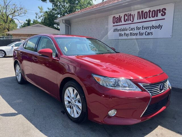 2013 Lexus ES 300h for sale at Oak City Motors in Garner NC