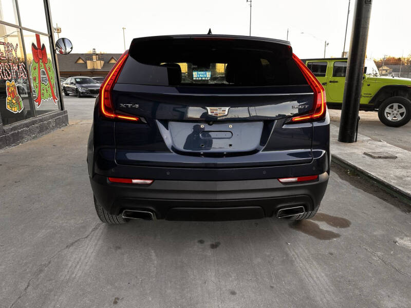 2020 Cadillac XT4 Luxury