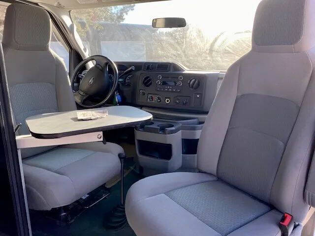 2014 Ford E-Series E-250