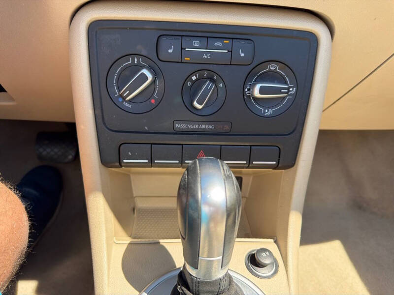 2016 Volkswagen Beetle Convertible