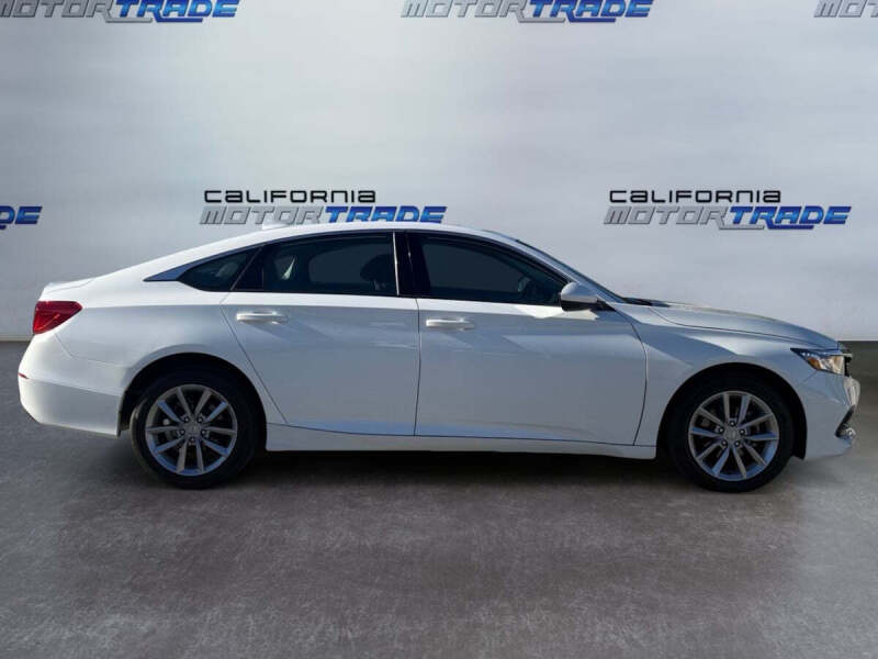 2022 Honda Accord LX