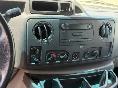 2011 Ford E-Series E-250