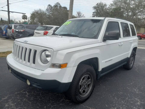 2012 Jeep Patriot for sale at Advantage Car Sales Inc in Orange City FL