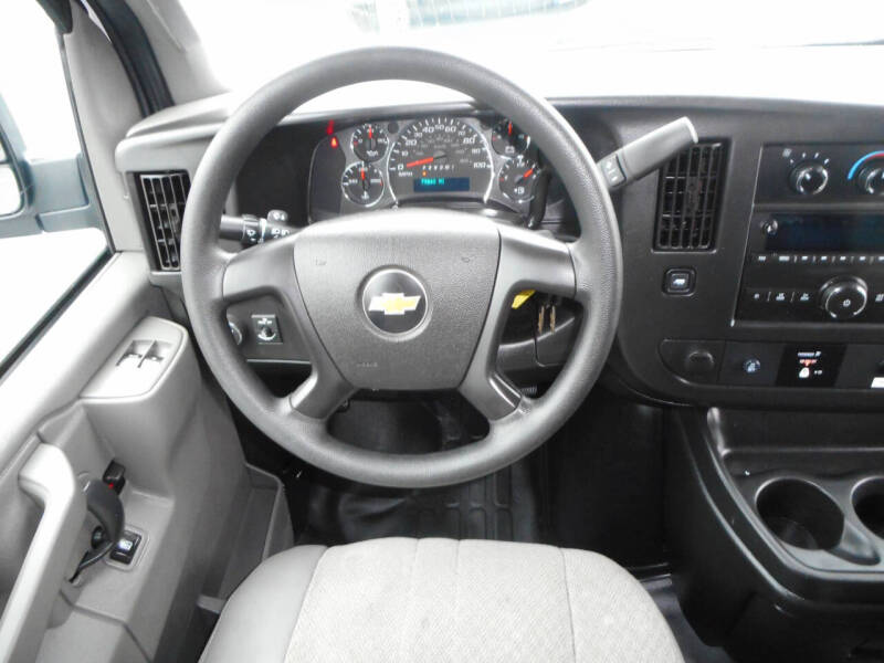 2016 Chevrolet Express 2500