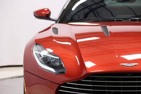 2018 Aston Martin DB11 V12