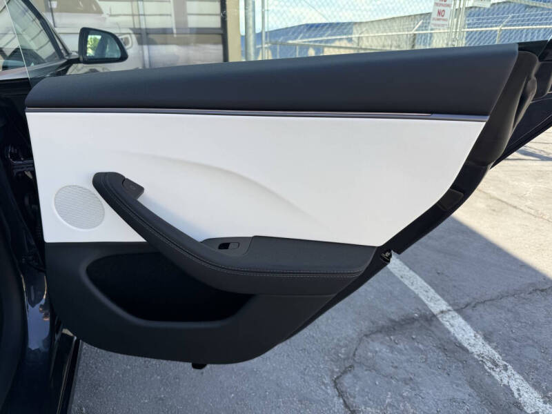 2026 Tesla Model 3 Premium