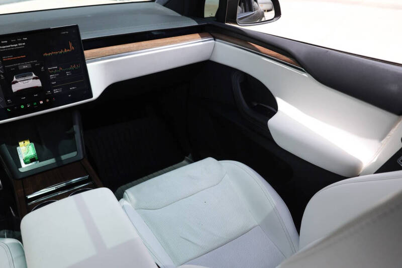 2022 Tesla Model X