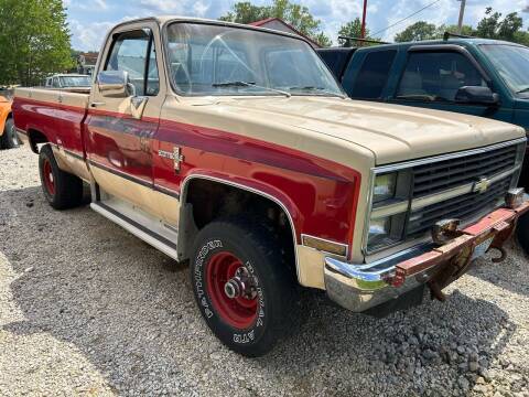 1984 Chevrolet C/K 10 Series for sale at FIREBALL MOTORS LLC in Lowellville OH