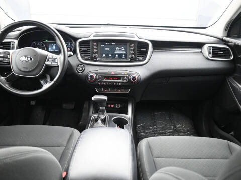 2020 Kia Sorento S V6