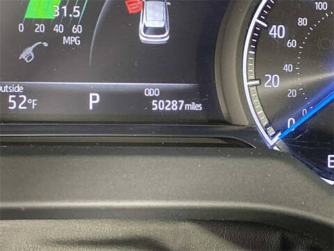 2022 Toyota Venza XLE