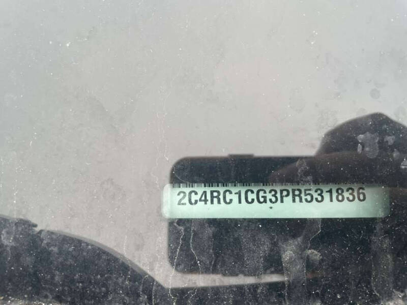 2023 Chrysler Voyager LX