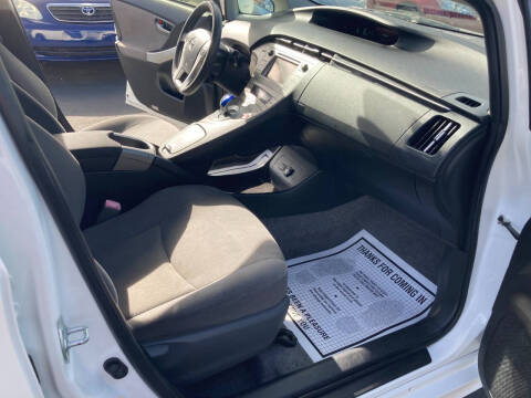 2013 Toyota Prius Two