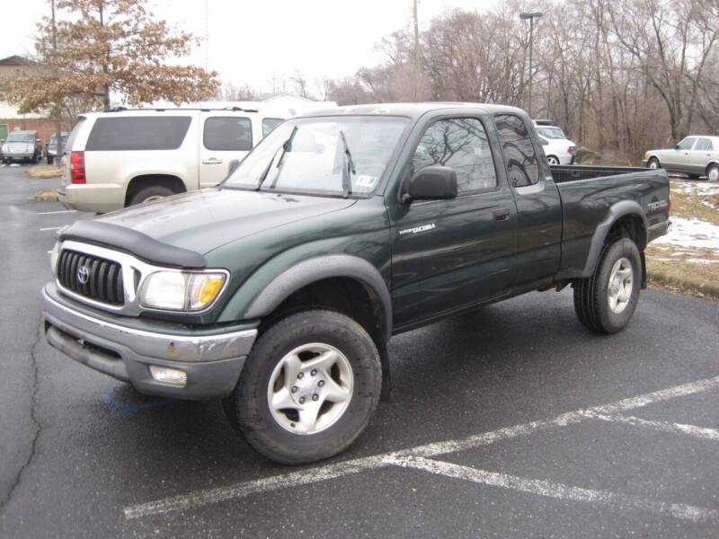 2001 Toyota Tacoma for sale at Auto Bahn Motors in Winchester VA
