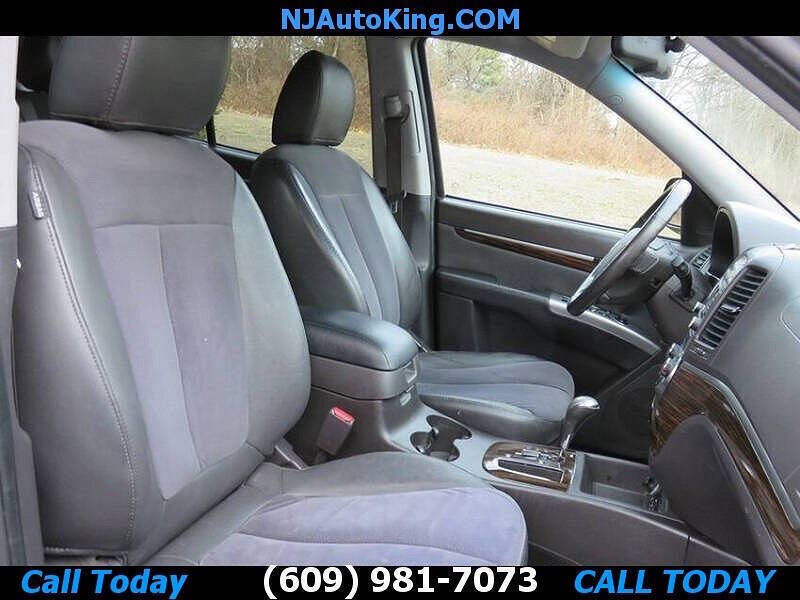 2012 Hyundai Santa Fe SE