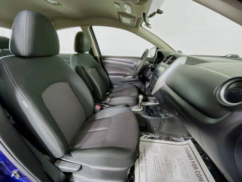 2019 Nissan Versa
