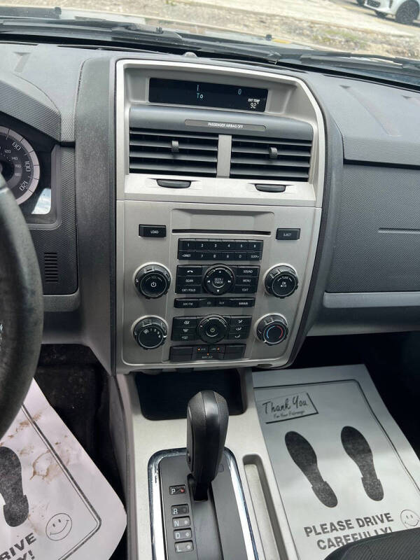 2009 Ford Escape XLT