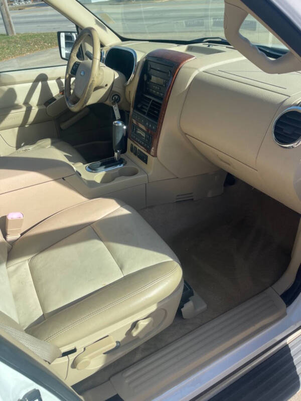 2006 Ford Explorer Eddie Bauer