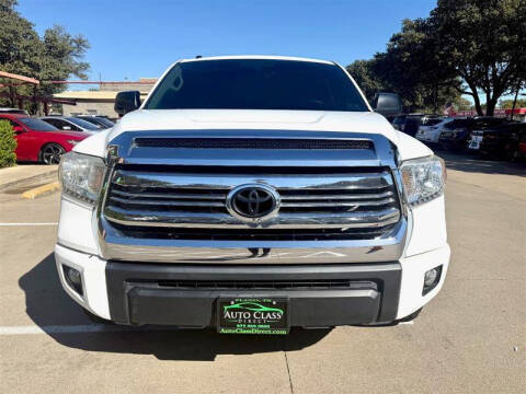 2017 Toyota Tundra SR5