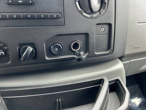 2014 Ford E-Series E-250