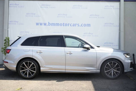 2022 Audi SQ7 4.0T quattro Premium Plus