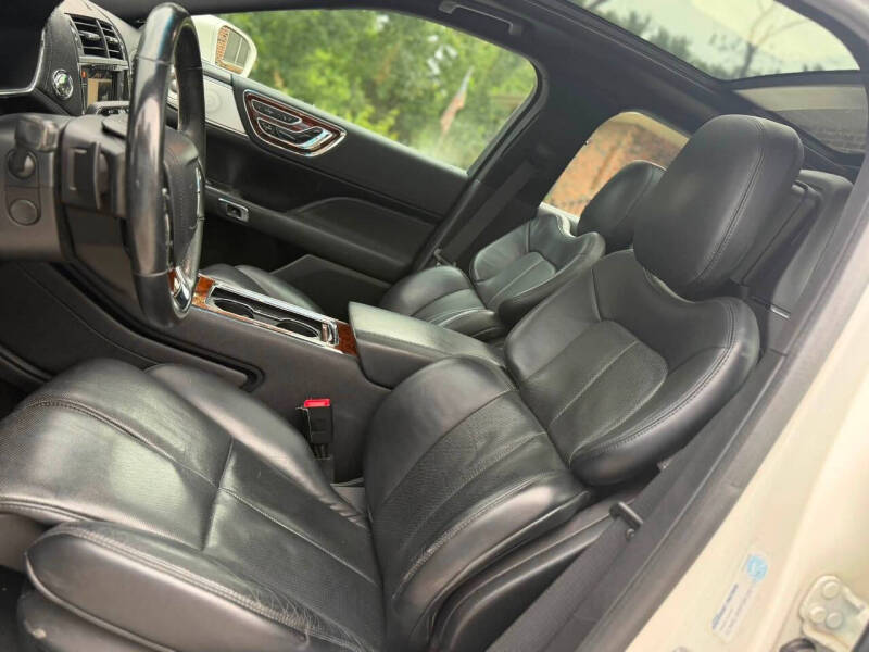 2019 Lincoln Continental Reserve
