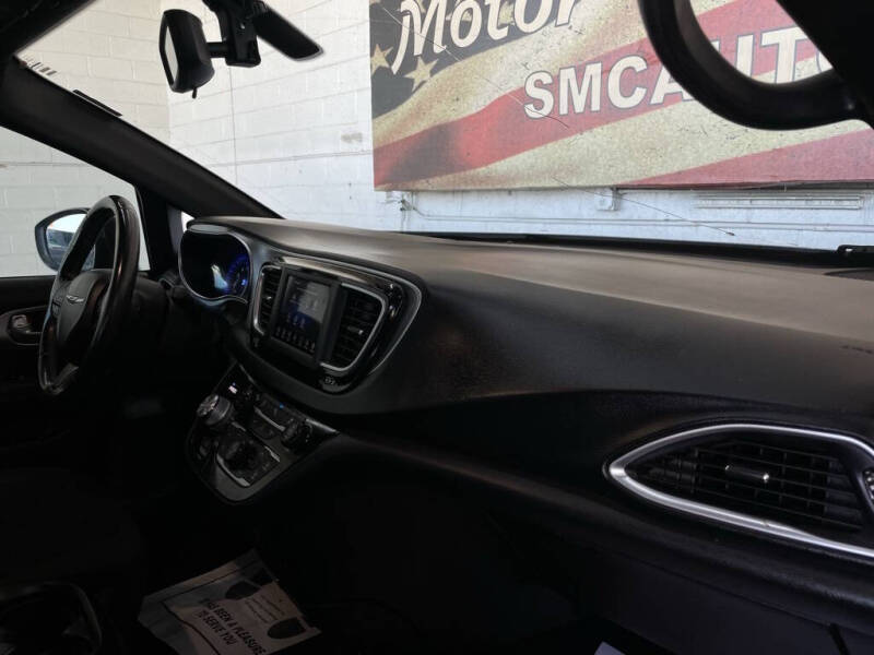 2018 Chrysler Pacifica Touring Plus