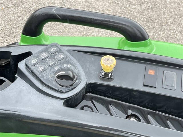 2018 John Deere 4066M