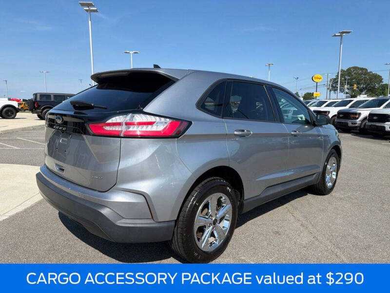 2023 Ford Edge SE