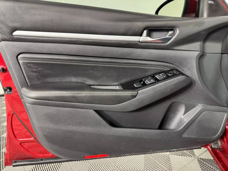 2021 Nissan Altima 2.5 SL