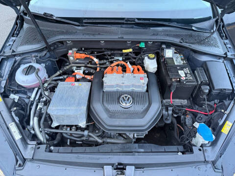 2016 Volkswagen e-Golf SEL Premium