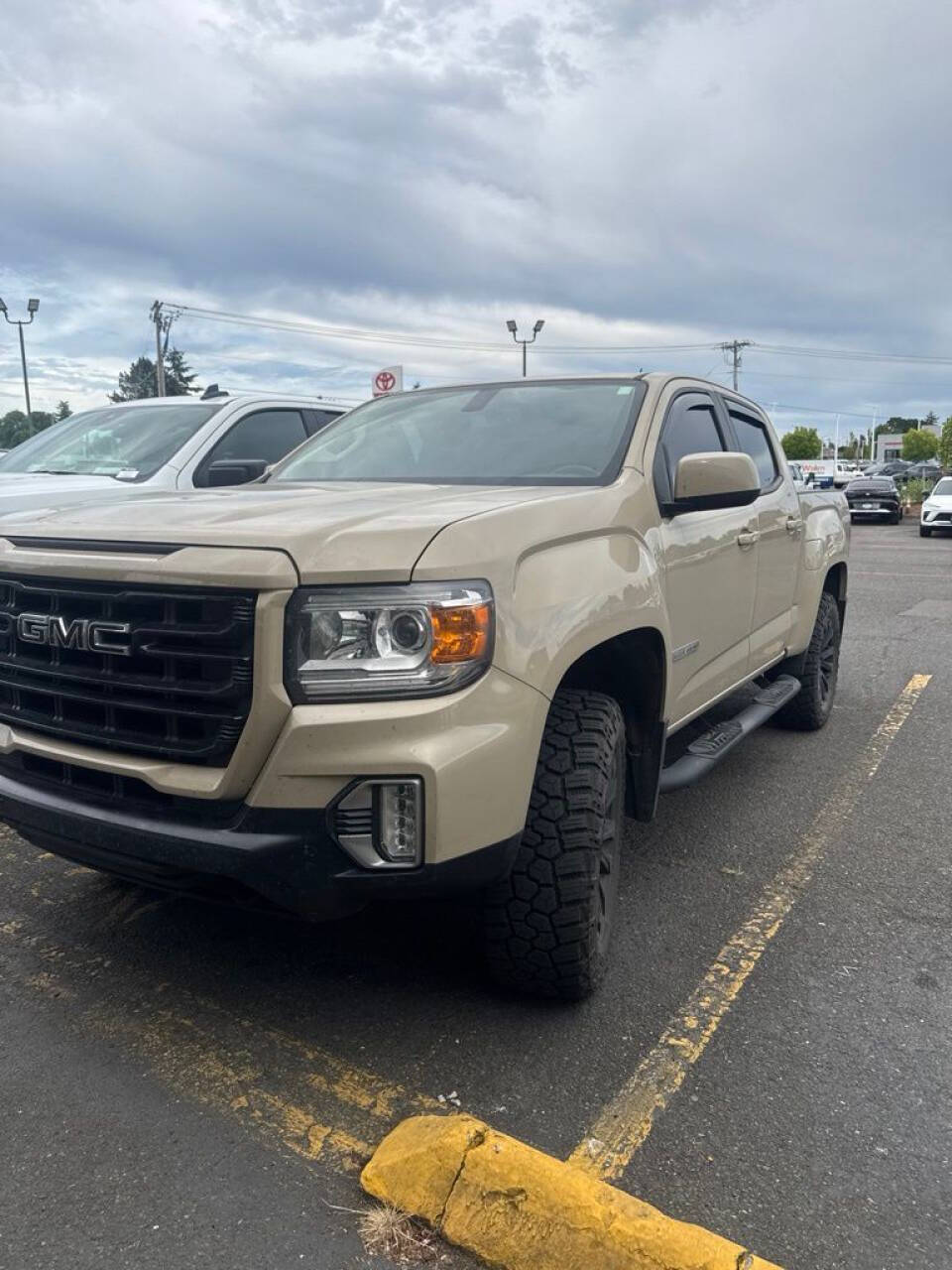 Beige 2022 GMC Canyon Elevation 1
