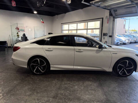 2022 Honda Accord Hybrid Sport