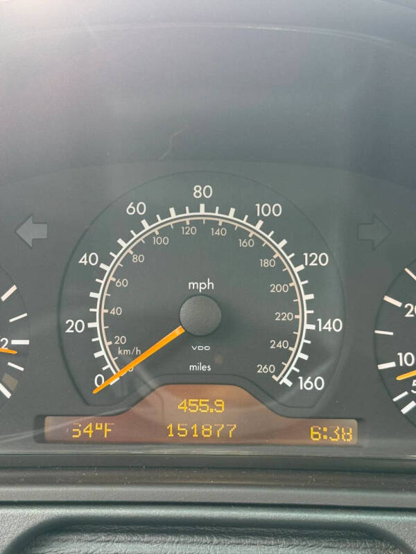 1997 Mercedes-Benz E-Class E 320