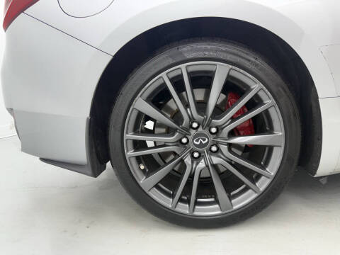 2017 Infiniti Q60 Red Sport 400