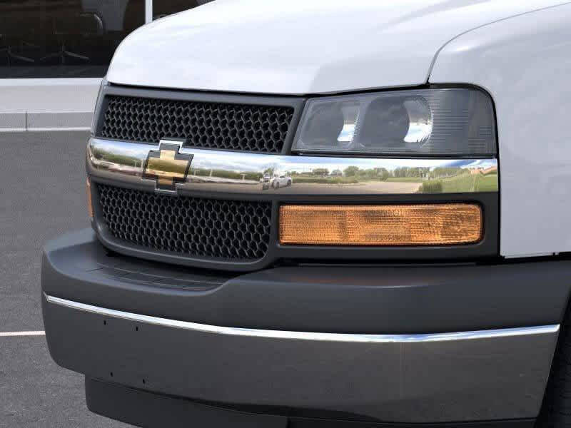2025 Chevrolet Express 2500