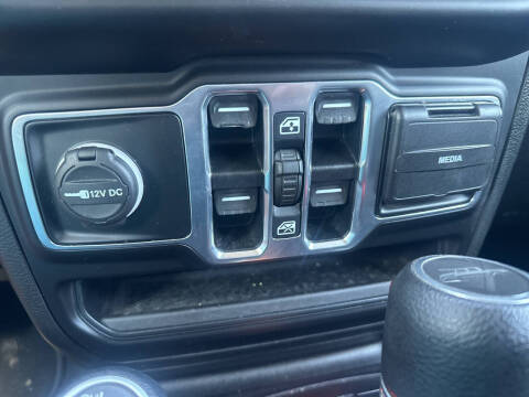 2020 Jeep Gladiator Sport S