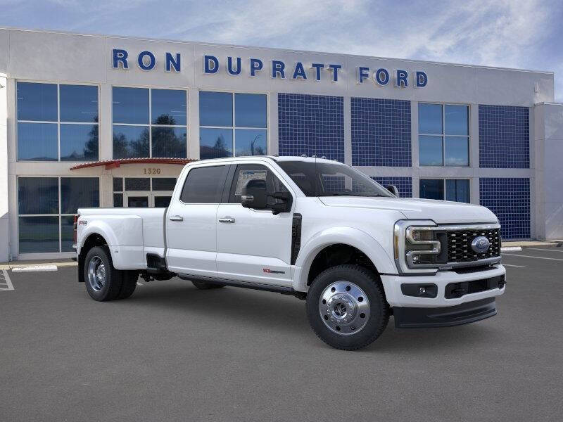 2026 Ford F-450 Super Duty Platinum