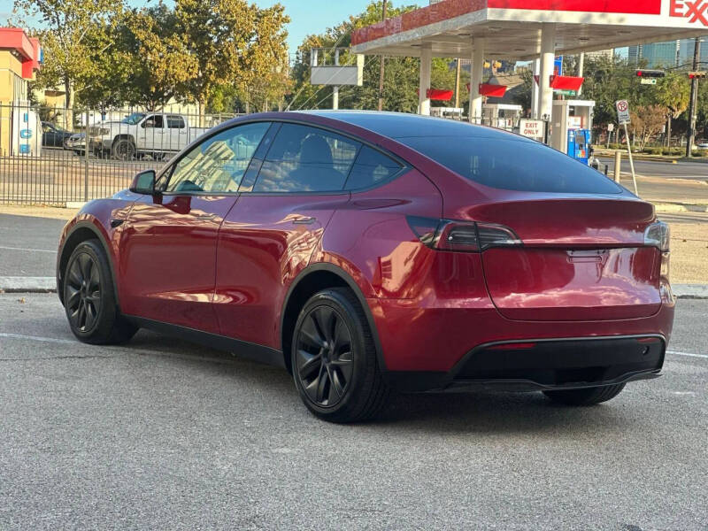 2025 Tesla Model Y Long Range