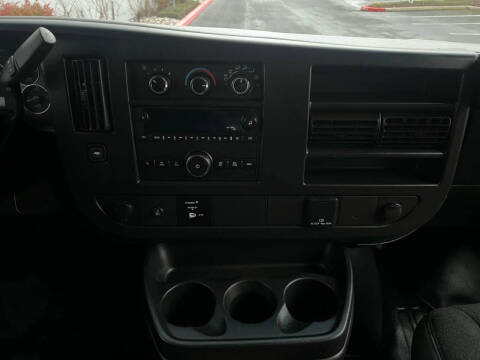 2020 GMC Savana 2500