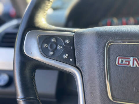 2017 GMC Yukon XL SLT