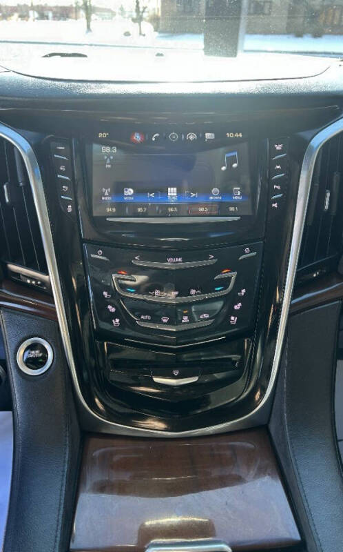 2018 Cadillac Escalade Premium Luxury