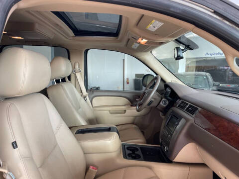 2010 GMC Yukon XL SLT