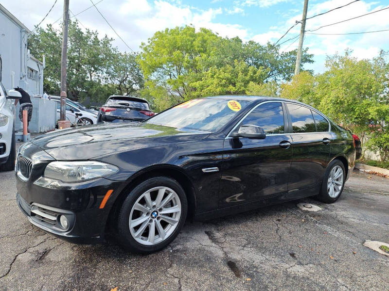 2016 BMW 5 Series 528i