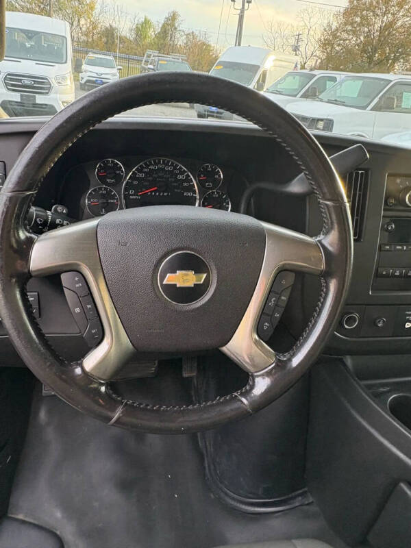 2019 Chevrolet Express 2500