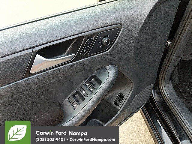 2016 Volkswagen Jetta