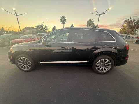 2017 Audi Q7 3.0T quattro Premium