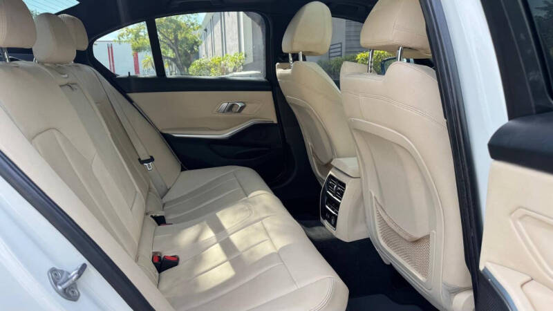 2019 BMW 3 Series 330i