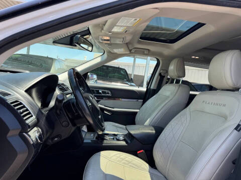 2019 Ford Explorer Platinum